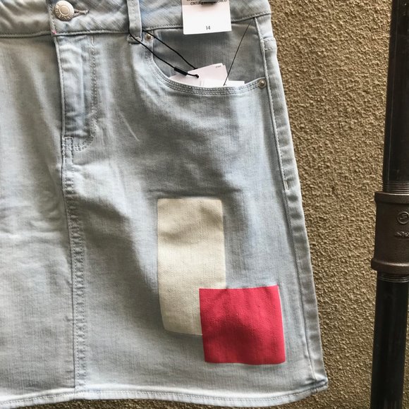 Calvin Klein Stretch Mini Denim Skirt in Light Wash & Colorblock Patchwork - Picture 2 of 7